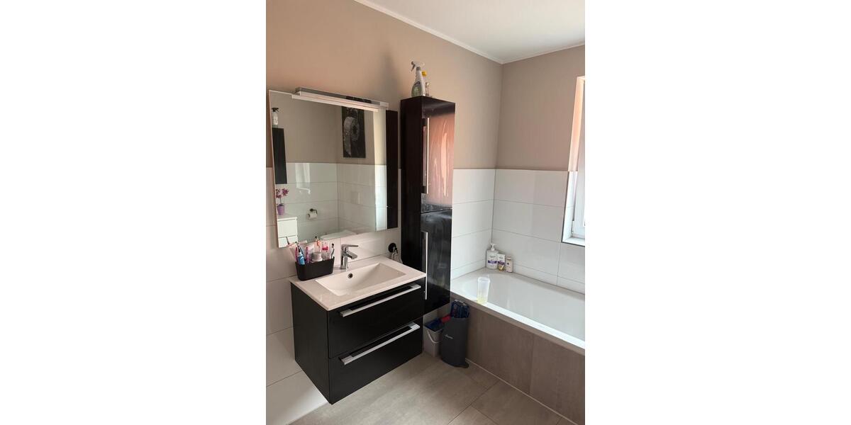 Reihenhaus Lehrte - 5 Zimmer, 155 m&sup2;, 1.450&euro; | Angebot:26495786