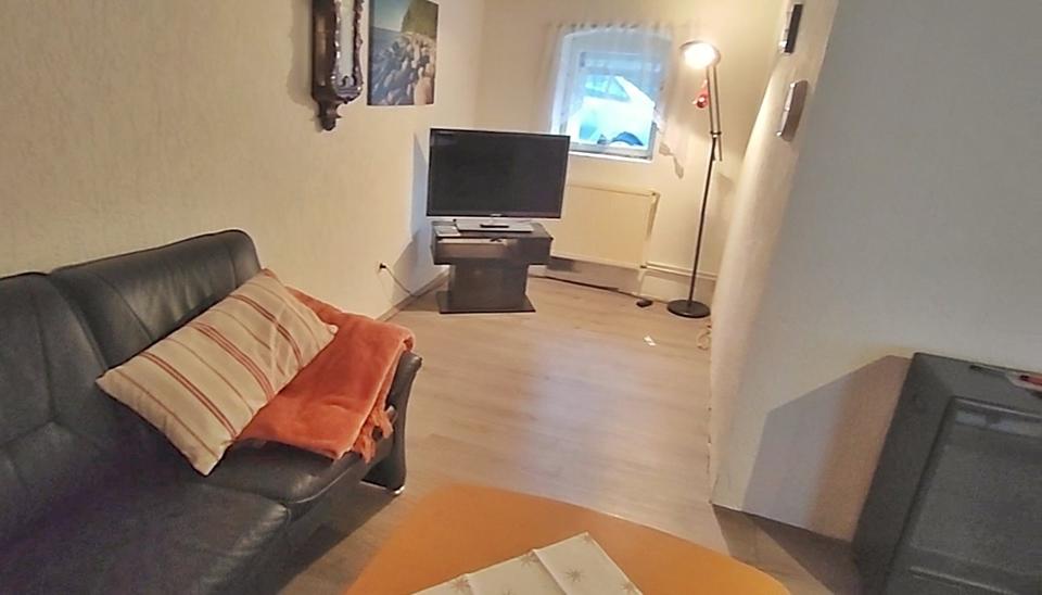 Sibbesse OT Eberholzen: Einfamilienhaus mit Nebengebäude 4.5 zimmer