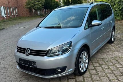 VW Touran 180.000 km 5.200 &euro; Hannover 30179