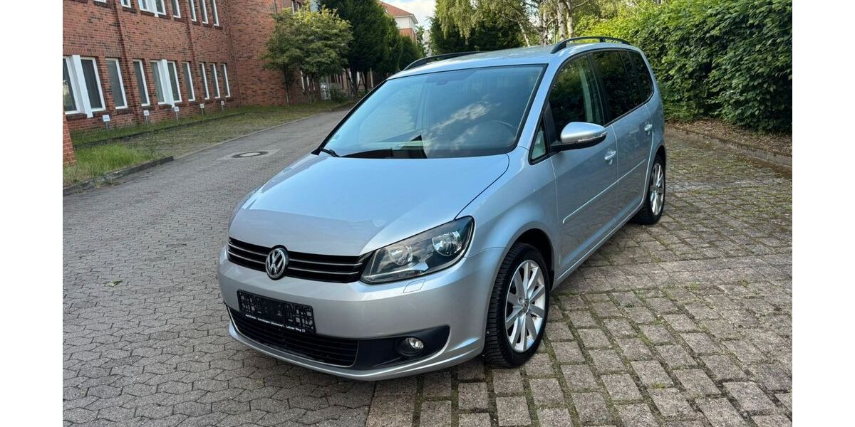 VW Touran 180.000 km 5.700 &euro; Hannover 30179