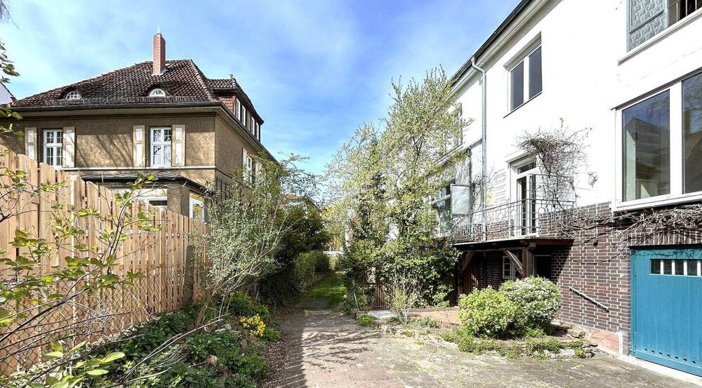 Mehrfamilienhaus, Wohnhaus Hannover Waldhausen - 7 Zimmer, 230 m&sup2;, 950.000&euro; | Angebot:25700057