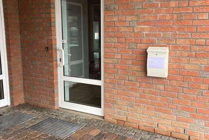 Büro in Neustadt 1.215,50 € 143 m² zimmer