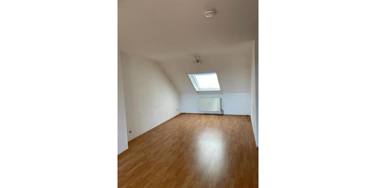 Etagenwohnung Garbsen Berenbostel - 2.5 Zimmer, 70 m&sup2;, 600&euro; | Angebot:26542835