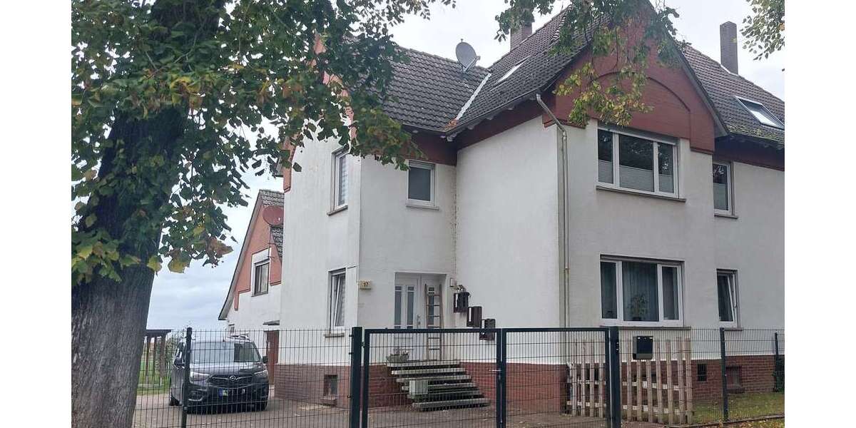 Haus zum Kaufen in Wunstorf 329.900 € 245.89 m² 8 zimmer