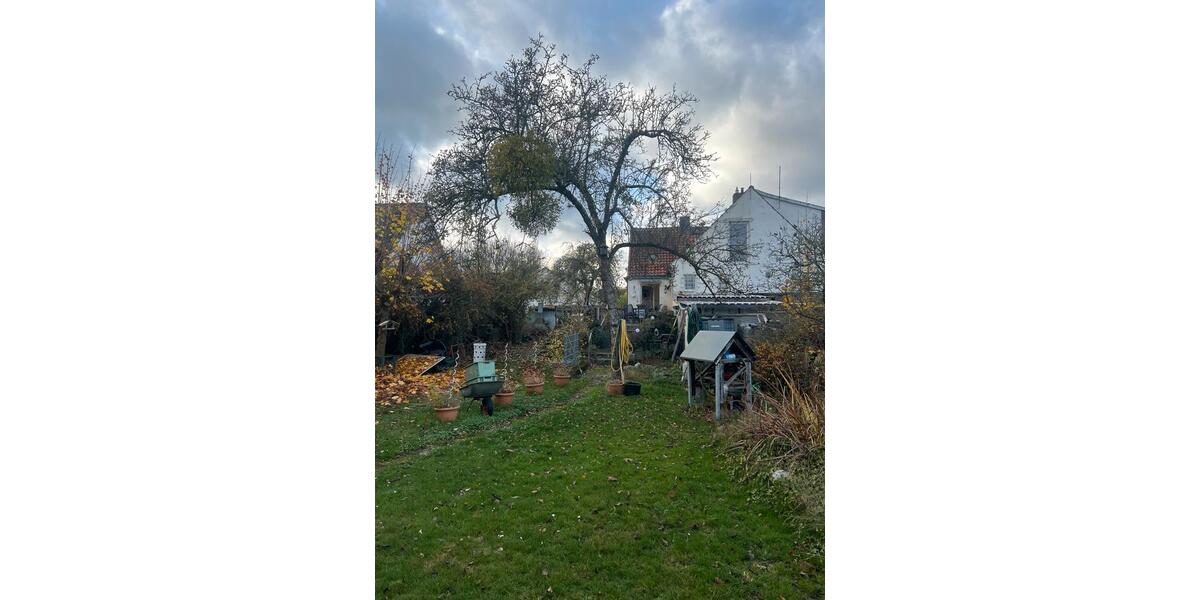 Einfamilienhaus Hannover Herrenhausen-Stöcken - 5 Zimmer, 110 m&sup2;, 450.000&euro; | Angebot:25637849