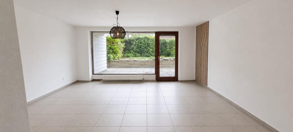 Erdgeschoßwohnung Garbsen Berenbostel - 3 Zimmer, 101 m&sup2;, 269.000&euro; | Angebot:25980396