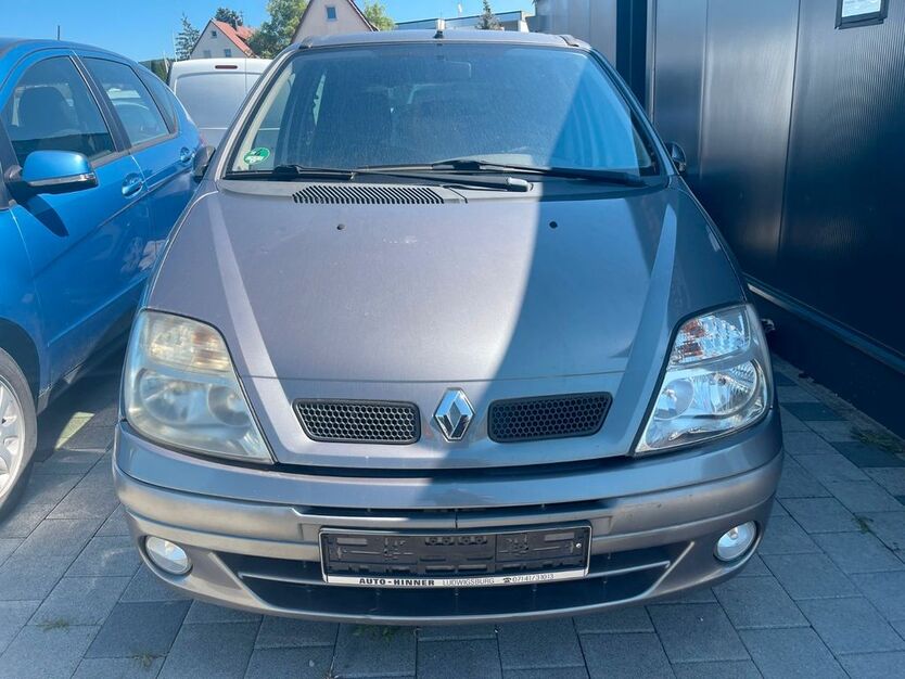 Renault Scenic 68.700 km 850 € Hannover 30169