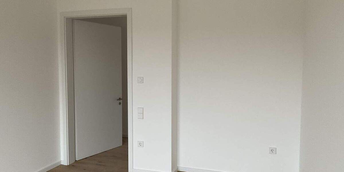 Etagenwohnung Hannover Döhren - 4 Zimmer, 120 m&sup2;, 1.690&euro; | Angebot:23191532