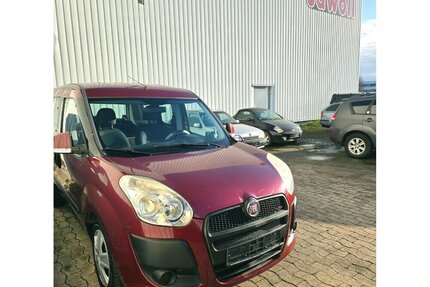 Fiat Doblo 1,6 D WOHNMOBIL AUTOM TÜV 12.25 AHK KLIMAANL