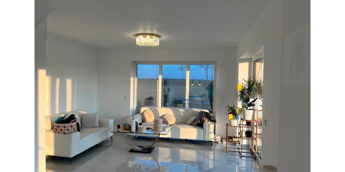 Doppelhaushälfte Langenhagen Engelbostel - 5 Zimmer, 153 m&sup2;, 2.500&euro; | Angebot:26380850