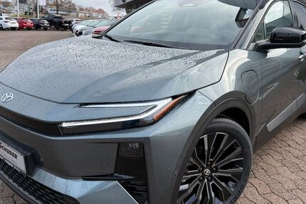 Toyota C-HR 2.900 km 54.790 &euro; Hildesheim 31137