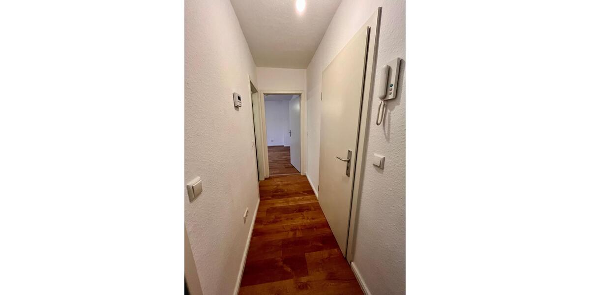Etagenwohnung Hannover Nord - 1 Zimmer, 30 m&sup2;, 475&euro; | Angebot:25869794