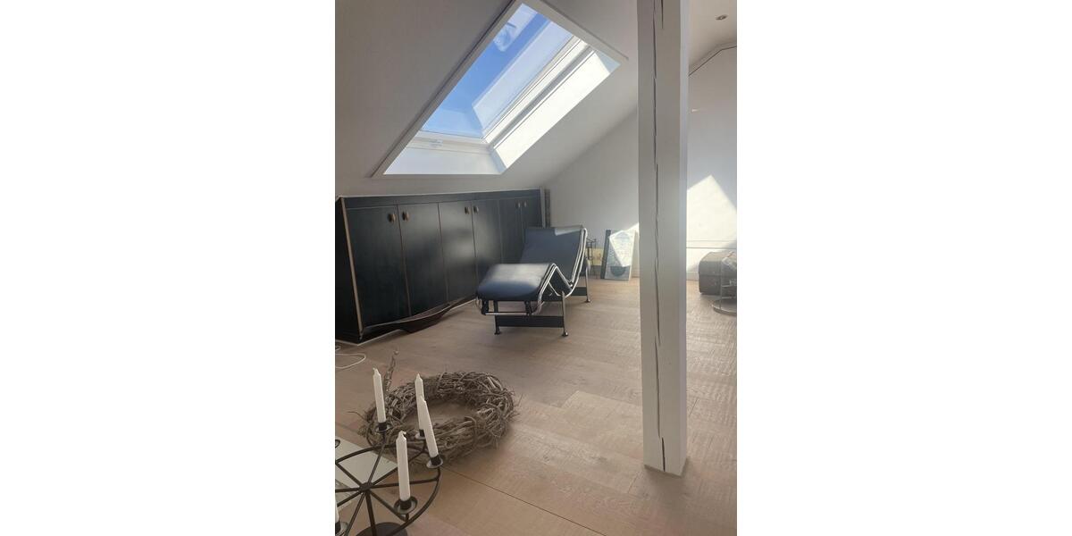 Einfamilienhaus Isernhagen - 4.5 Zimmer, 210 m&sup2;, 2.199&euro; | Angebot:25639919