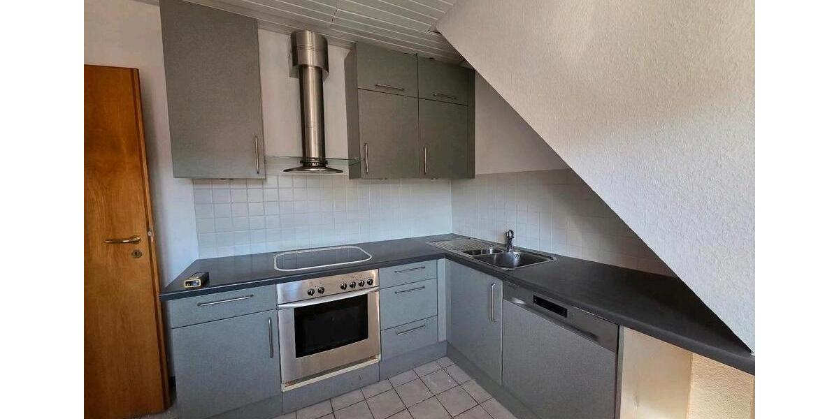 Etagenwohnung Bad Münder am Deister - 4 Zimmer, 118 m&sup2;, 770&euro; | Angebot:27571640