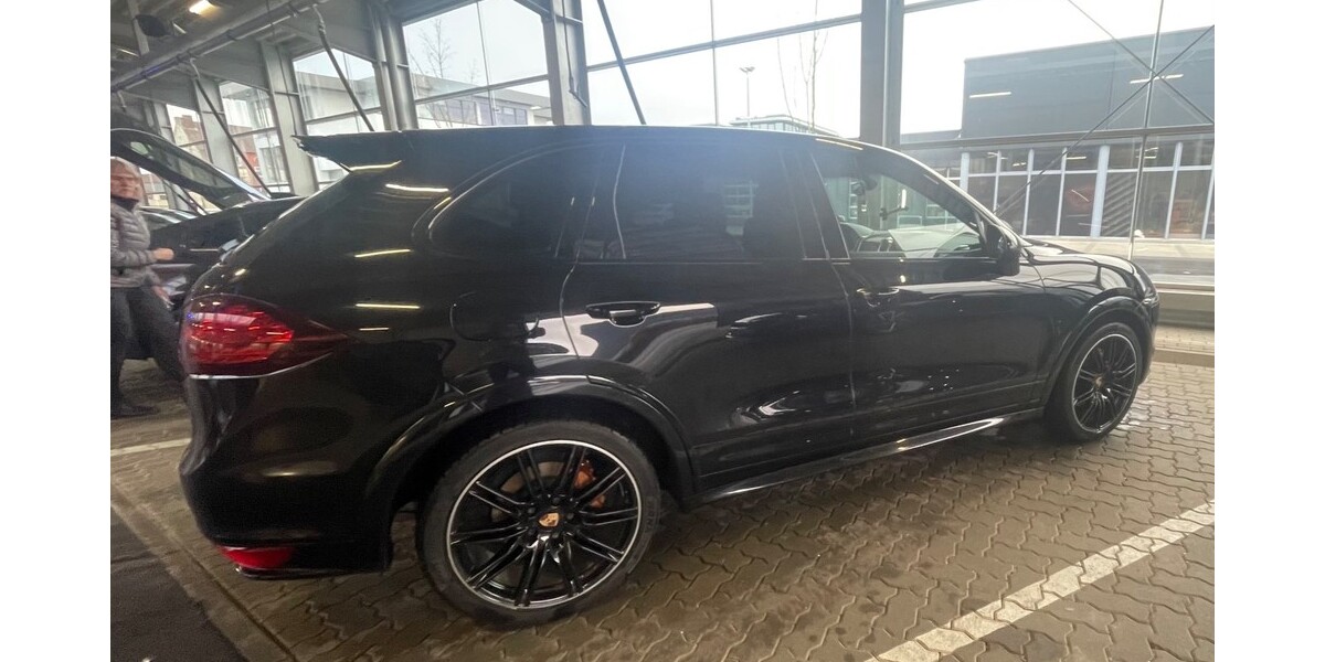 Porsche Cayenne 150.000 km 28.000 &euro; Hildesheim 31134
