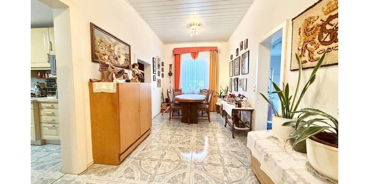 Historisches Fachwerkhaus mit 2 Wohneinheiten + Antiquitätencafé, Nähe Luther See 6 zimmer