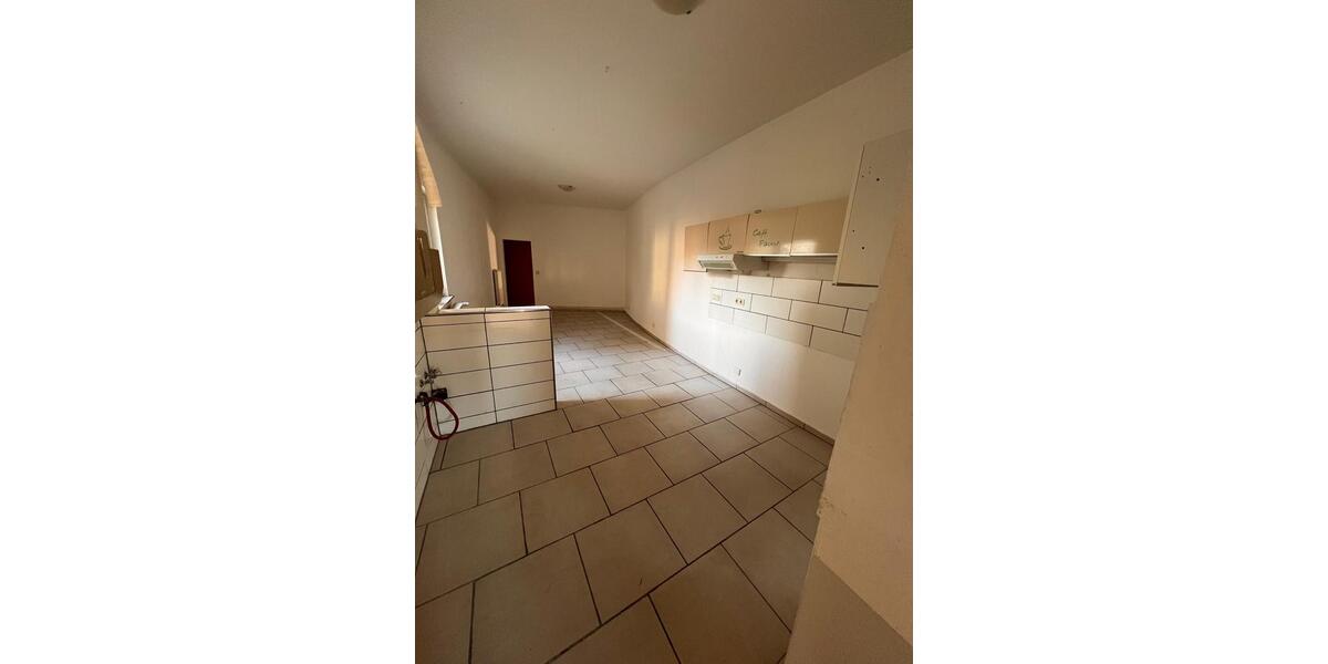 Etagenwohnung Hannover Nord - 4 Zimmer, 122 m&sup2;, 1.630&euro; | Angebot:25639031