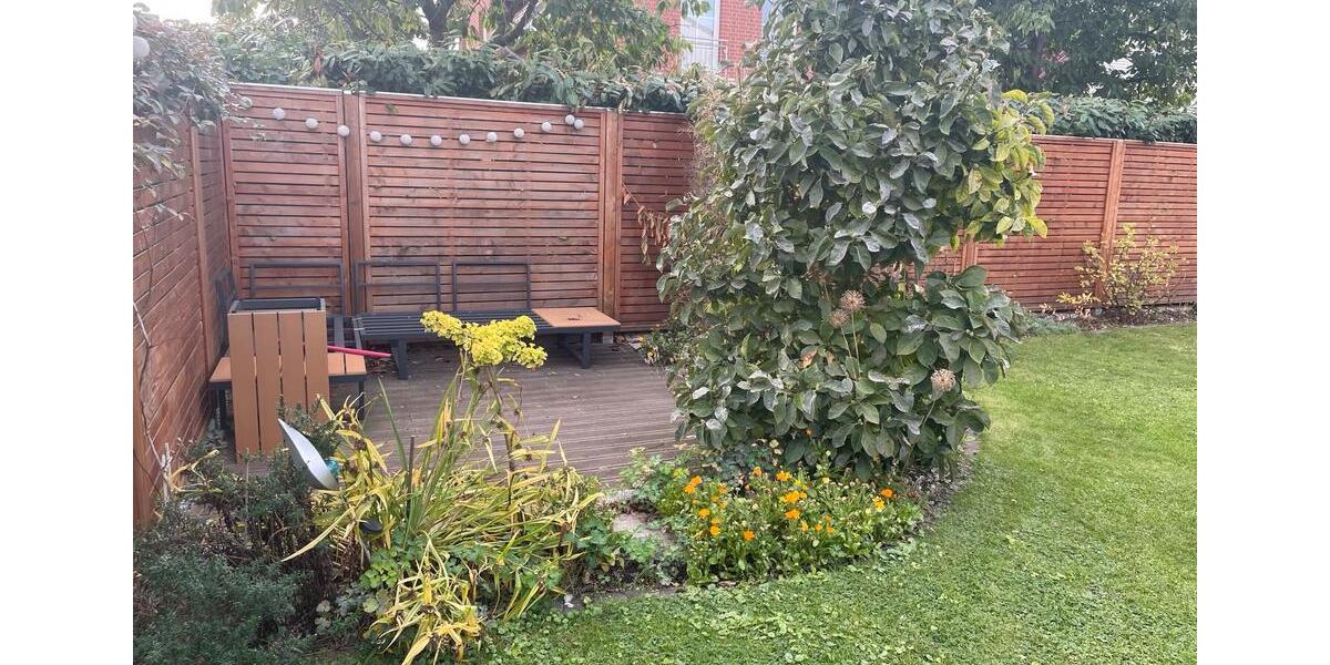 Reihenhaus Hannover Ahlem-Badenstedt-Davenstedt - 4 Zimmer, 141 m&sup2;, 2.550&euro; | Angebot:27607126