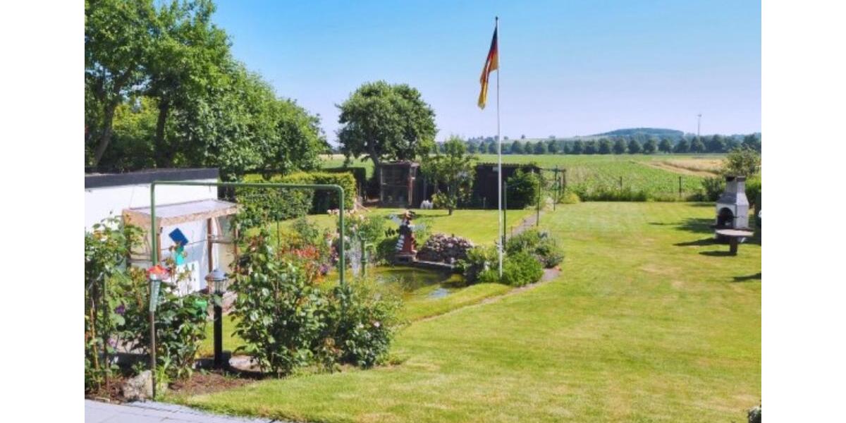 Einfamilienhaus mit Einliegerwohnung 6 zimmer