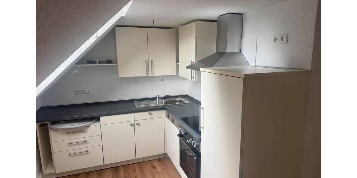 Dachgeschoßwohnung Bad Münder am Deister - 3 Zimmer, 72 m&sup2;, 760&euro; | Angebot:27542753