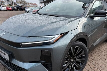Toyota C-HR 2.900 km 52.790 &euro; Hildesheim 31137