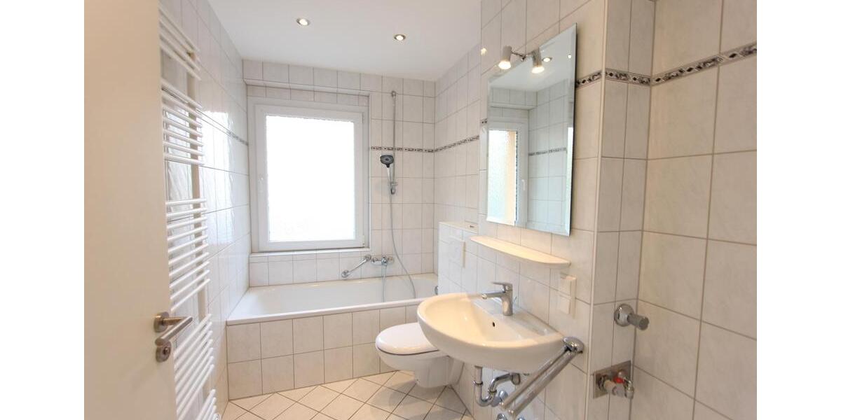 Erdgeschoßwohnung Lehrte - 2 Zimmer, 72 m&sup2;, 660&euro; | Angebot:26166526