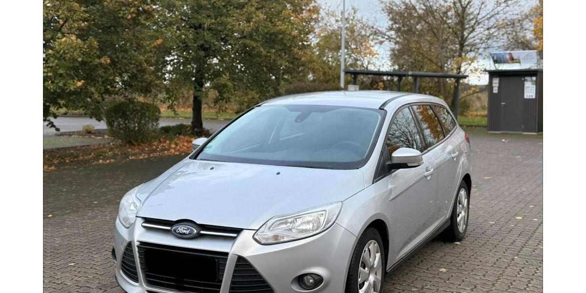 Ford Focus 329.383 km 2.490 &euro; Neustadt 31535