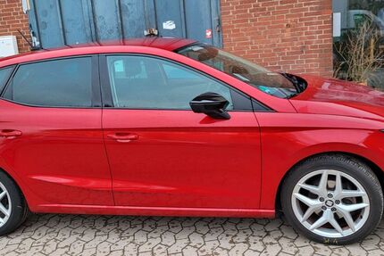 Seat Ibiza 18.000 km 15.499 &euro; Hannover 30159