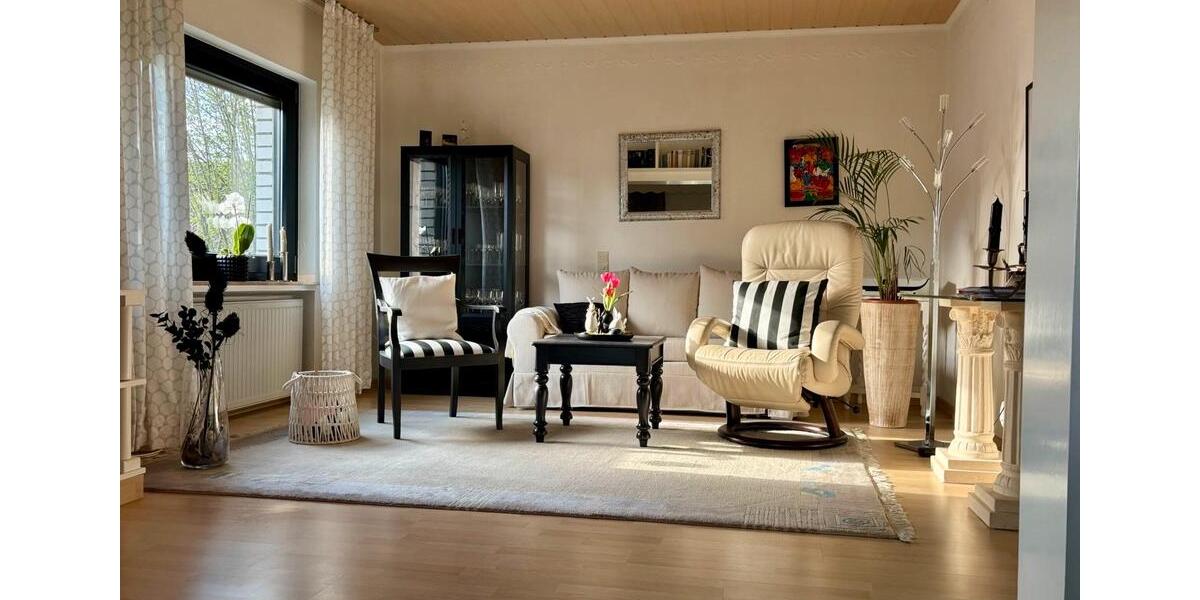 Einfamilienhaus Hannover Buchholz-Kleefeld - 9.5 Zimmer, 370 m&sup2;, 915.000&euro; | Angebot:26345085