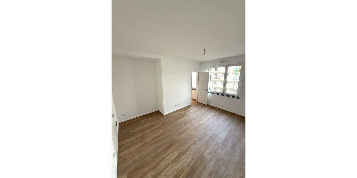 Etagenwohnung Hannover Vahrenwald - 3 Zimmer, 113 m&sup2;, 1.872&euro; | Angebot:26555425