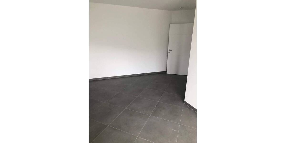 Terrassenwohnung Springe - 2 Zimmer, 85 m&sup2;, 1.110&euro; | Angebot:26879295