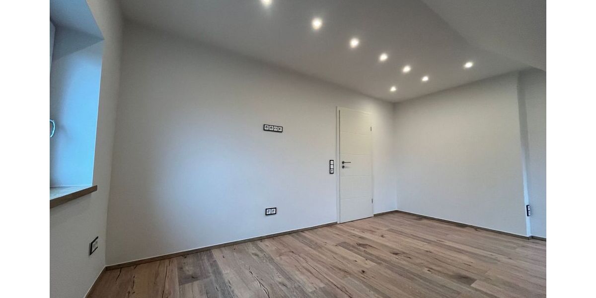 Single Dachgeschosswohnung zum Verlieben - Dachgeschoßwohnung Isernhagen Kircher Bauerschaft | Angebot:26633669