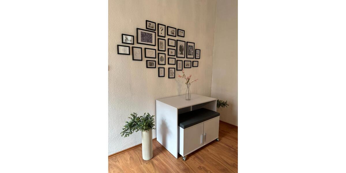 Etagenwohnung Hannover Vahrenwald-List - 2 Zimmer, 65 m&sup2;, 990&euro; | Angebot:26605300