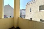Helle, geräumige 4 Zimmerwohnung mit Balkon in zentraler Lage