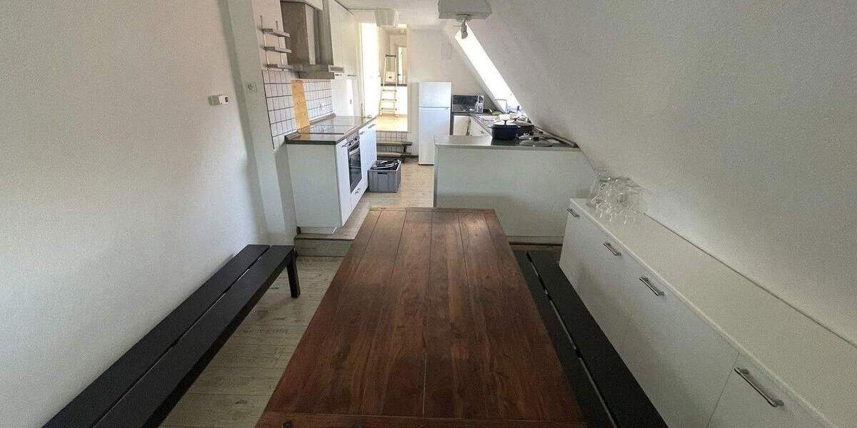 Arnum: DHH mit gr.Garten, Dachterrasse & 2 Garagen - Ideal f. Familie oder Mehrgenerationenwohnen 7 zimmer