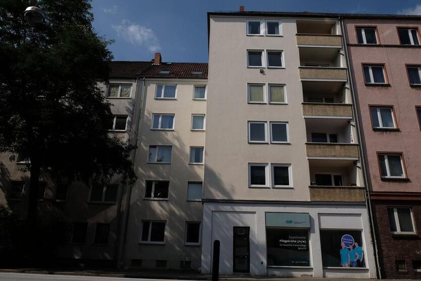 Gut geschnittene, renovierte 3-Zimmer-Wohnung mit 2 Balkonen in Innenstadtlage! zimmer