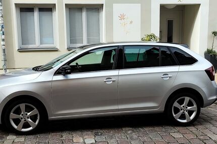 Skoda Rapid 72.000 km 11.500 &euro; Stralsund 18439