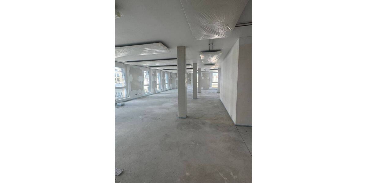 Gewerbeobjekt Hannover Südstadt - 1 Zimmer, 380 m&sup2;, 6.700&euro; | Angebot:26300926