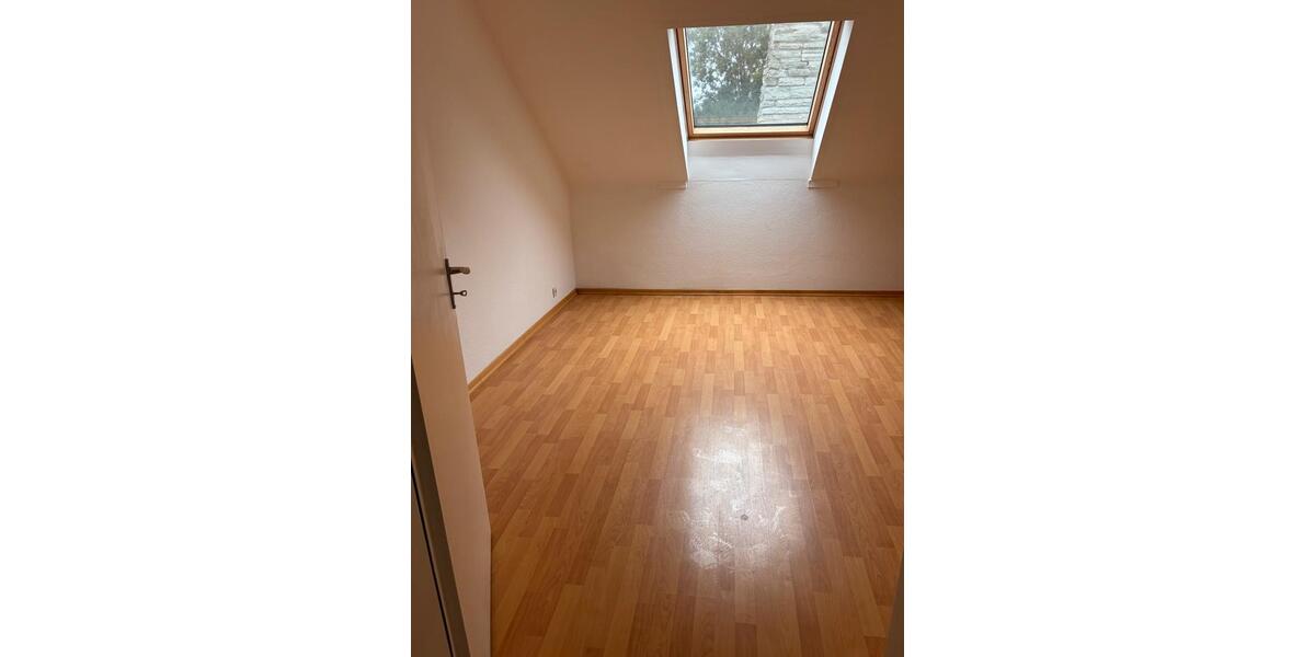 Etagenwohnung Hannover Buchholz-Kleefeld - 3 Zimmer, 65 m&sup2;, 950&euro; | Angebot:27610143