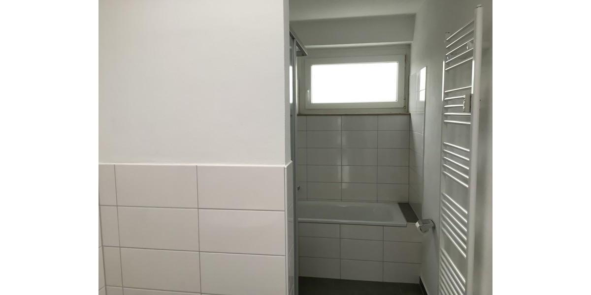 Etagenwohnung Hannover Buchholz-Kleefeld - 3 Zimmer, 129 m&sup2;, 1.256&euro; | Angebot:24419369