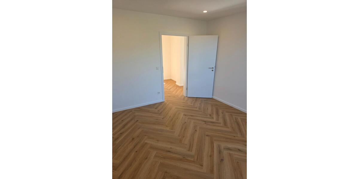 Dachgeschoßwohnung Isernhagen - 3 Zimmer, 73 m&sup2;, 252.000&euro; | Angebot:26375809