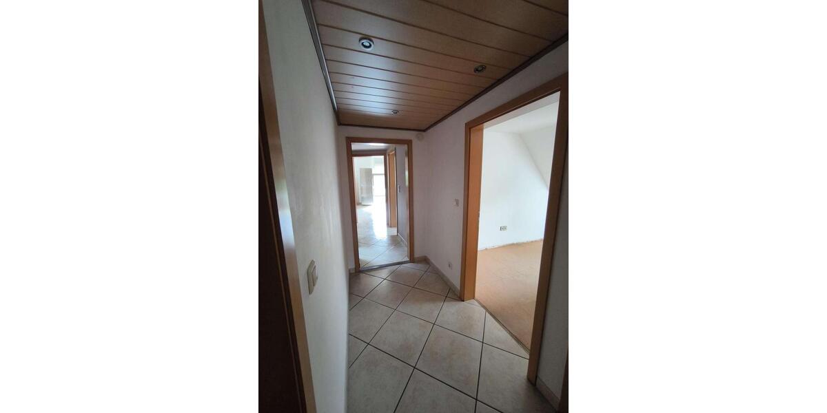 Maisonettenwohnung Garbsen Ortschaft Horst - 4 Zimmer, 120 m&sup2;, 1.500&euro; | Angebot:26545488