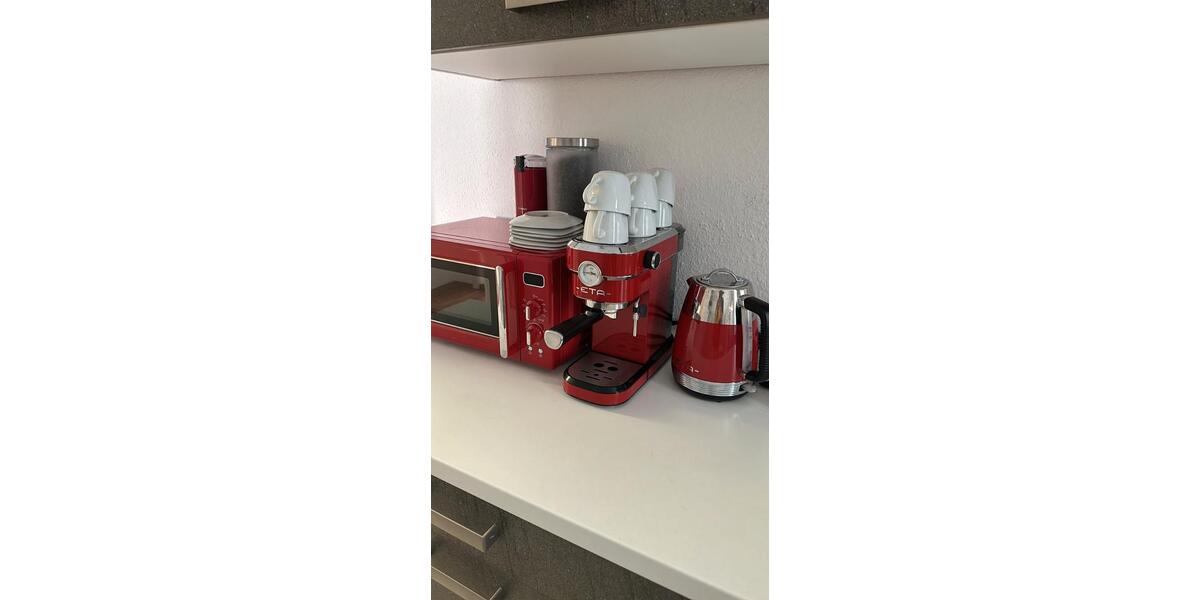 Etagenwohnung Hannover Vahrenwald-List - 2 Zimmer, 65 m&sup2;, 990&euro; | Angebot:26605300