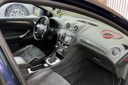 Ford Mondeo 290.000 km 3.200 &euro; Haste 31559
