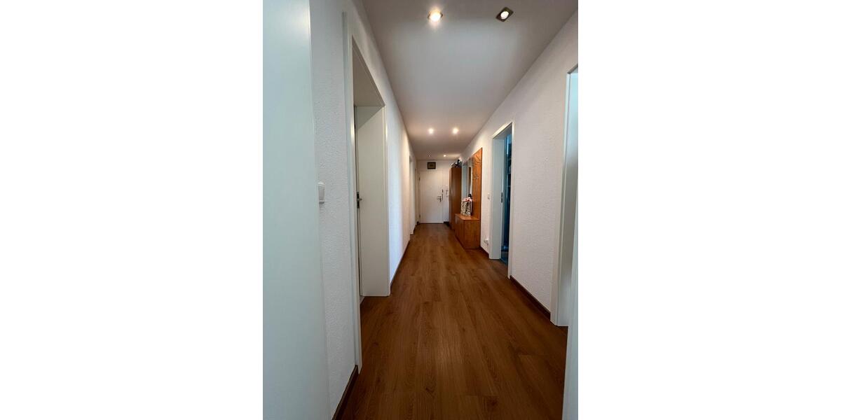 Etagenwohnung Springe - 4 Zimmer, 93 m&sup2;, 238.000&euro; | Angebot:27197597