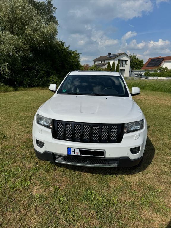 Grand Cherokee