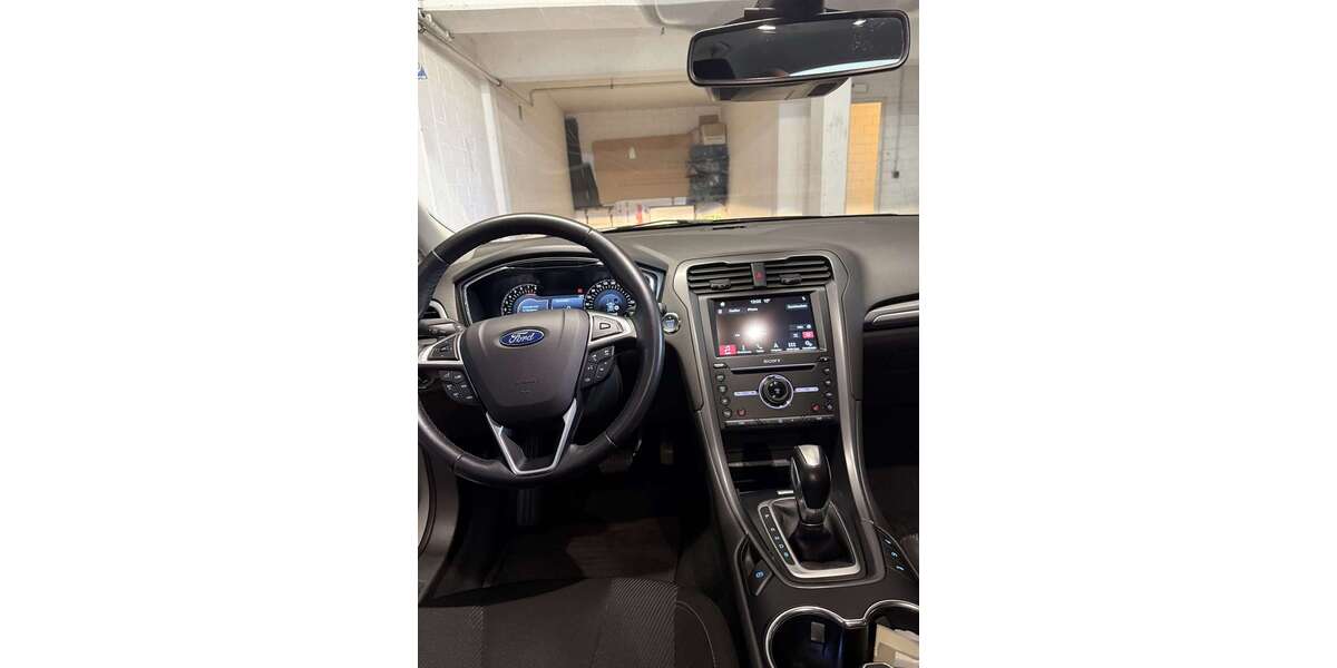 Ford Mondeo 83.000 km 17.000 &euro; Hannover 30419