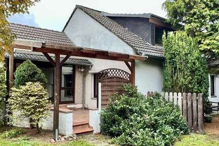 Haus zum Kaufen in Hannover Misburg-Nord 325.000 € 160 m² 5 zimmer