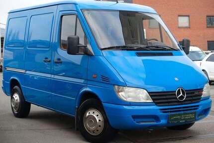 Mercedes-Benz Sprinter 195.030 km 12.990 &euro; Springe 31832