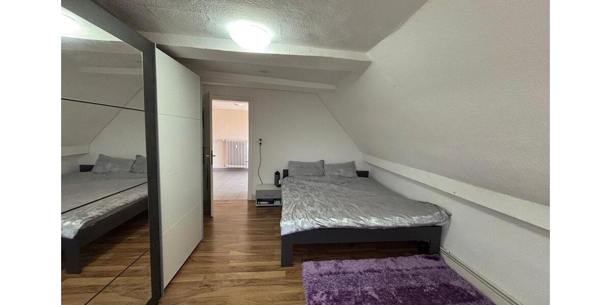 Erdgeschoßwohnung Hannover Vahrenwald-List - 4 Zimmer, 110 m&sup2;, 1.250&euro; | Angebot:26663754